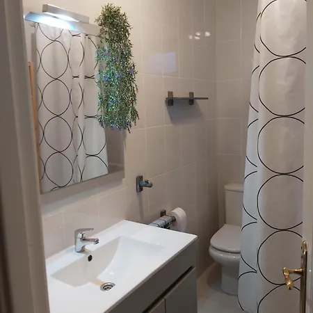 Apartamentos Orena Apartman *