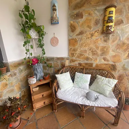 Apartamentos Orena Apartman *