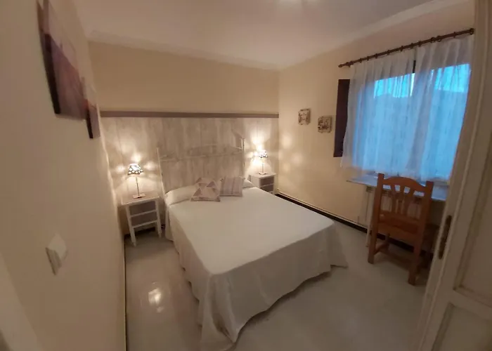 Apartamentos Orena *