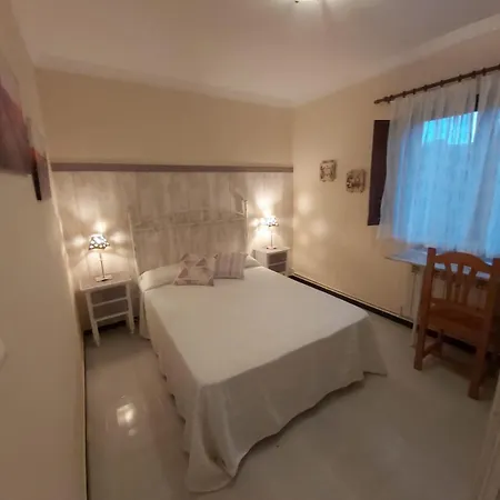 Apartamentos Orena *