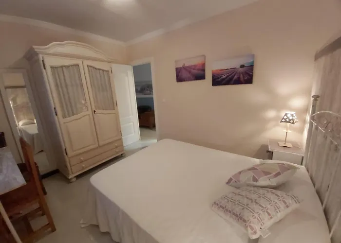 Apartamentos Orena * Orena