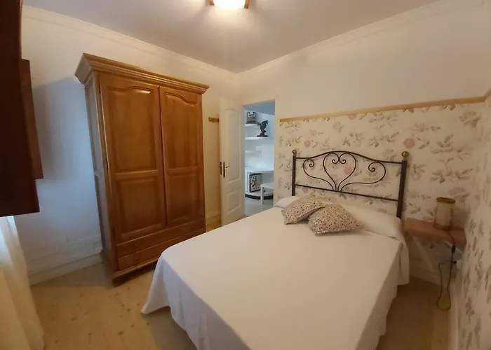 Apartamentos Orena Orena